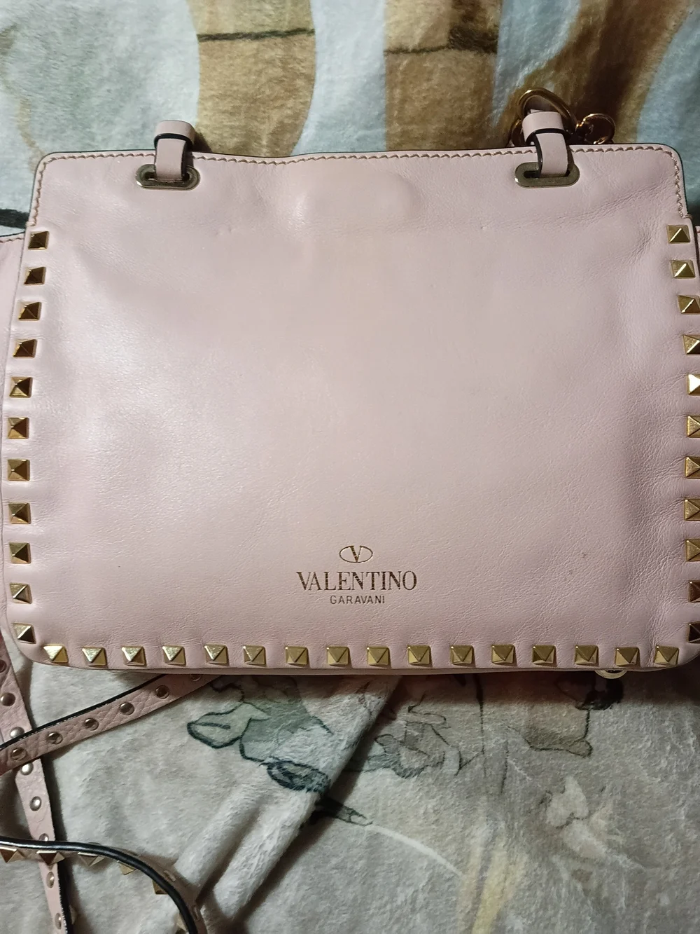 Valentino Garavani Pale Pink Leather Shoulder Bag with Gold Rockstuds